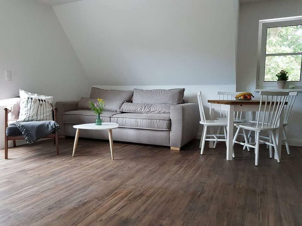 Darsser Strandgut - Haus Ahrenshooper Holz المظهر الخارجي الصورة