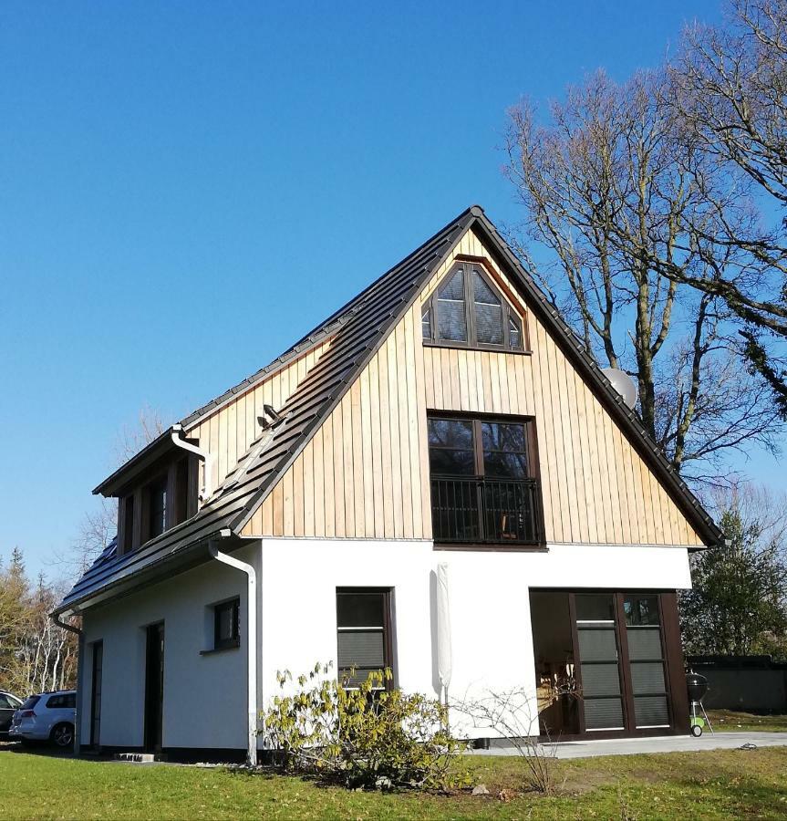 Darsser Strandgut - Haus Ahrenshooper Holz المظهر الخارجي الصورة
