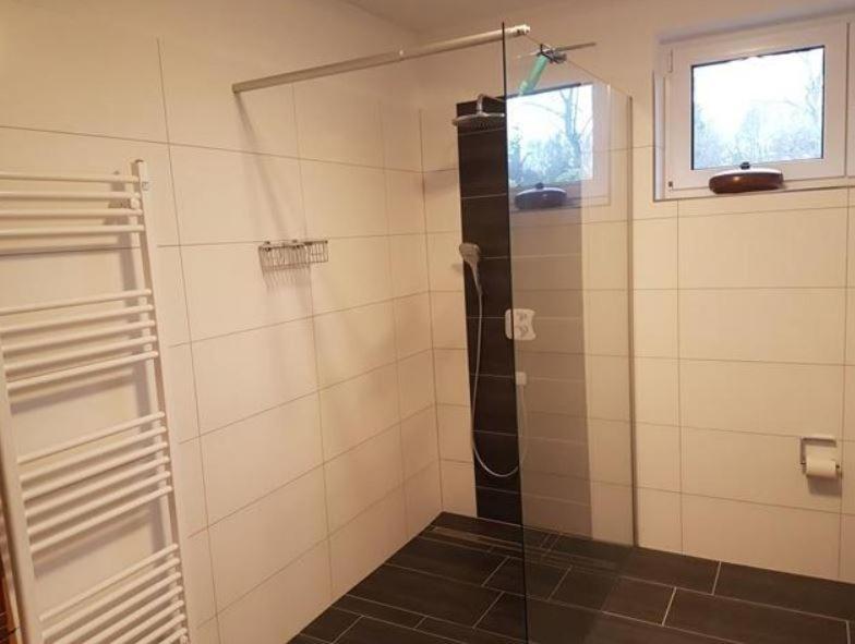 Darsser Strandgut - Haus Ahrenshooper Holz المظهر الخارجي الصورة