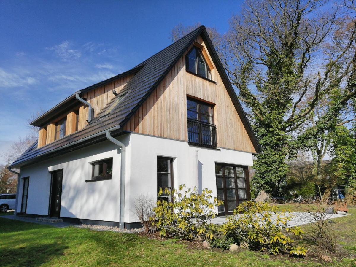 Darsser Strandgut - Haus Ahrenshooper Holz المظهر الخارجي الصورة